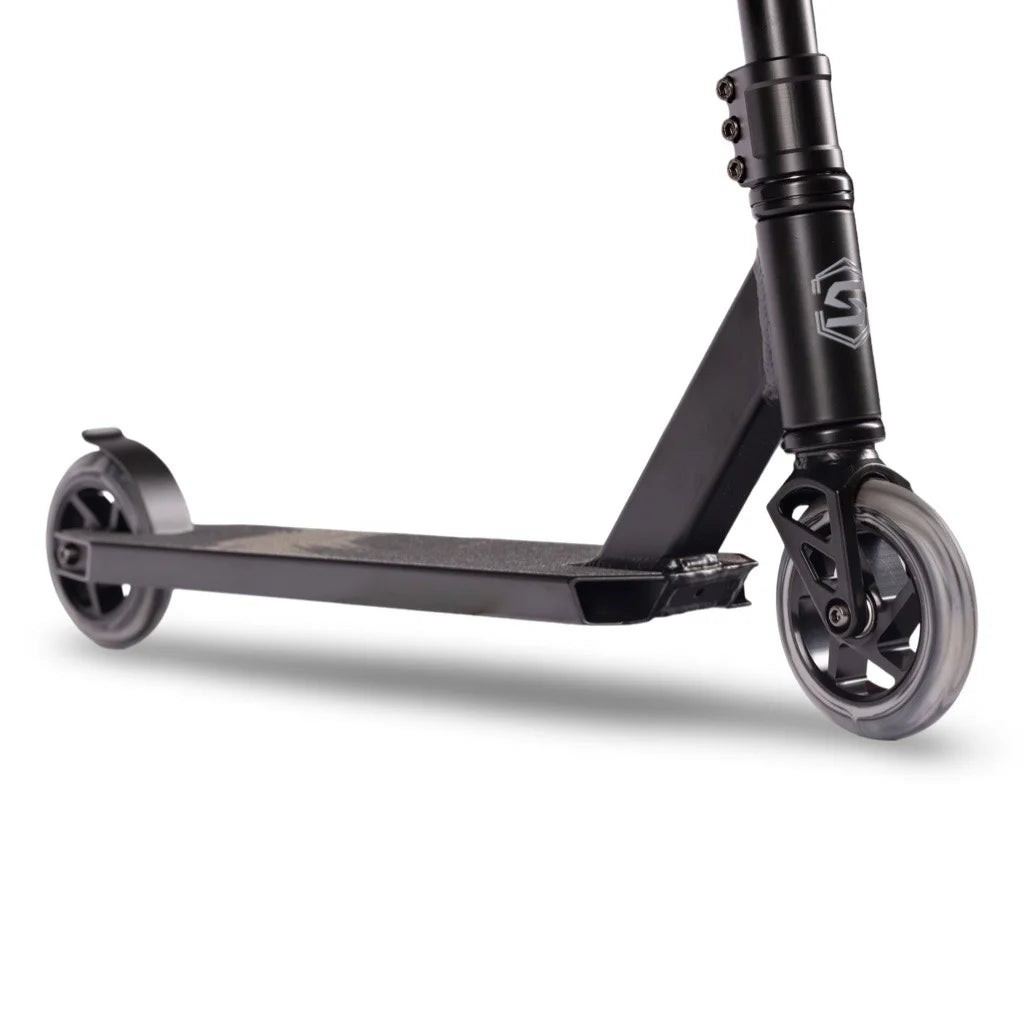 SKITT Freestyle Scooter IMPACT All Black – 84 cm Overall Height