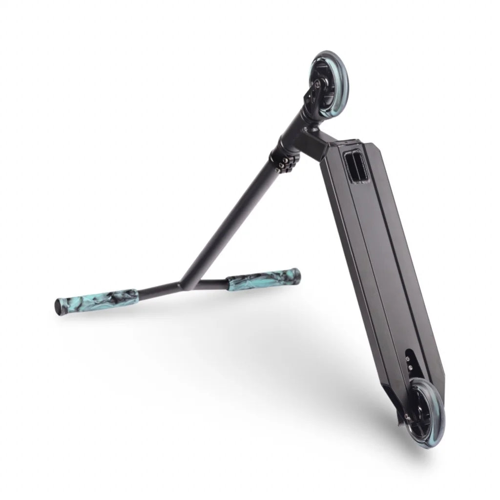 SKITT Freestyle Scooter IMPACT Black Mint – 84 cm Overall Height