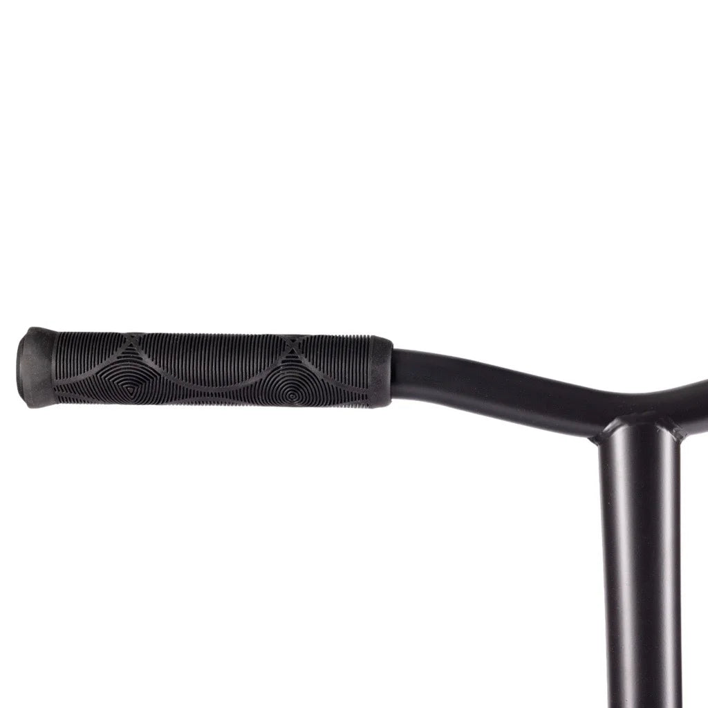 SKITT Freestyle Scooter IMPACT Black Rainbow – 84 cm Overall Height
